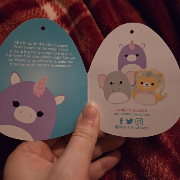 Mia the Unicorn Squishmallow - Picture 3 of 3